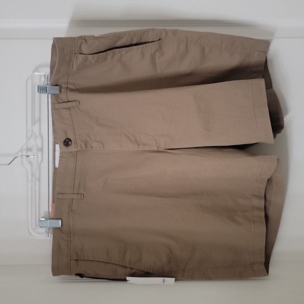Goodfellow & Co. Size 40 Med. Khaki "Linden" Short, NEW with Tag